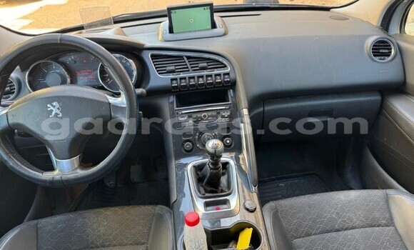 Acheter Occasion Voiture Peugeot 3008 Autre à Dakar, Dakar Acheter Occasion Voiture Peugeot 3008 Autre à Dakar, Dakar