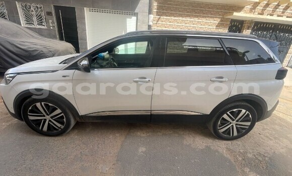 Acheter Occasion Voiture Peugeot 5008 Blanc à Dakar, Dakar Acheter Occasion Voiture Peugeot 5008 Blanc à Dakar, Dakar