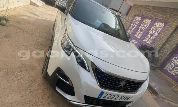 Acheter Occasion Voiture Peugeot 5008 Blanc à Dakar, Dakar Acheter Occasion Voiture Peugeot 5008 Blanc à Dakar, Dakar