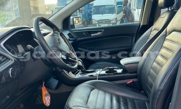 Dieundeu Occasion Ford Edge Blanc Auto in Dakar in Dakar Dieundeu Occasion Ford Edge Blanc Auto in Dakar in Dakar