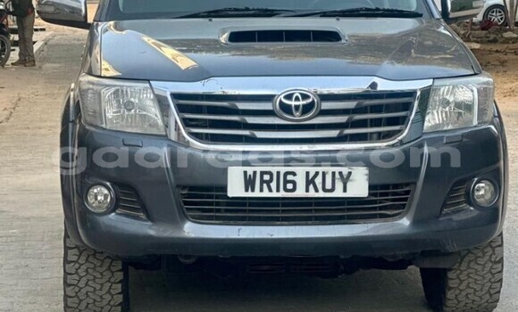 Acheter Occasion Voiture Toyota Hilux Gris à Dakar, Dakar Acheter Occasion Voiture Toyota Hilux Gris à Dakar, Dakar