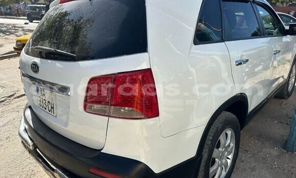 Buy Used Kia Sorento White Car in Dakar in Dakar Buy Used Kia Sorento White Car in Dakar in Dakar