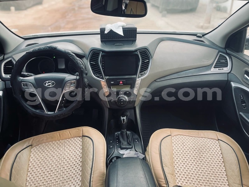 Big with watermark hyundai santa fe dakar dakar 29746