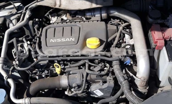 Buy Used Nissan Qashqai+2 White Car in Dakar in Dakar Buy Used Nissan Qashqai+2 White Car in Dakar in Dakar