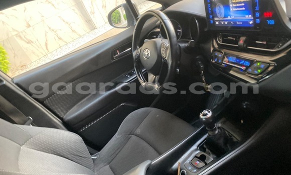 Buy Used Toyota Avensis Blanc Car in Dakar in Dakar Buy Used Toyota Avensis Blanc Car in Dakar in Dakar