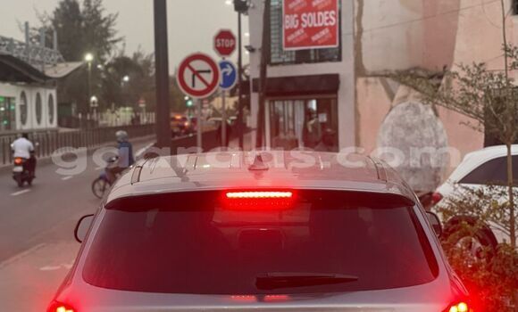 Acheter Occasion Voiture Mitsubishi RVR Beige à Dakar, Dakar Acheter Occasion Voiture Mitsubishi RVR Beige à Dakar, Dakar