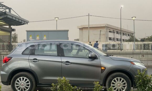 Acheter Occasion Voiture Mitsubishi RVR Beige à Dakar, Dakar Acheter Occasion Voiture Mitsubishi RVR Beige à Dakar, Dakar