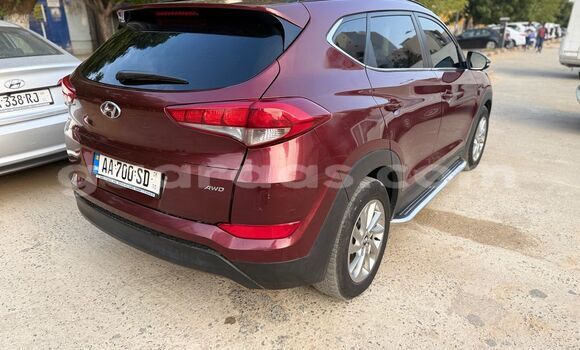 Dieundeu Occasion Hyundai Tucson Red Auto in Dakar in Dakar Dieundeu Occasion Hyundai Tucson Red Auto in Dakar in Dakar