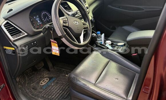 Dieundeu Occasion Hyundai Tucson Red Auto in Dakar in Dakar Dieundeu Occasion Hyundai Tucson Red Auto in Dakar in Dakar