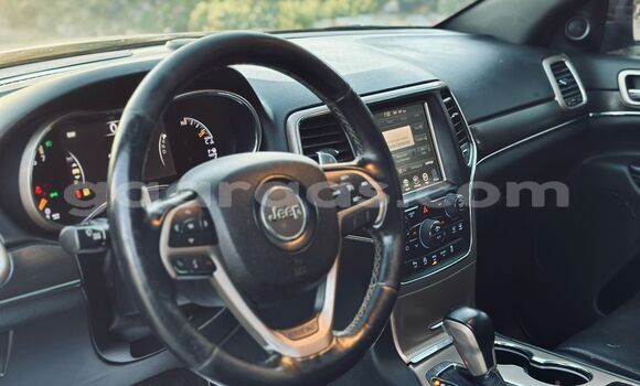 Buy Import Jeep Grand Cherokee Black Car in Dakar in Dakar Buy Import Jeep Grand Cherokee Black Car in Dakar in Dakar