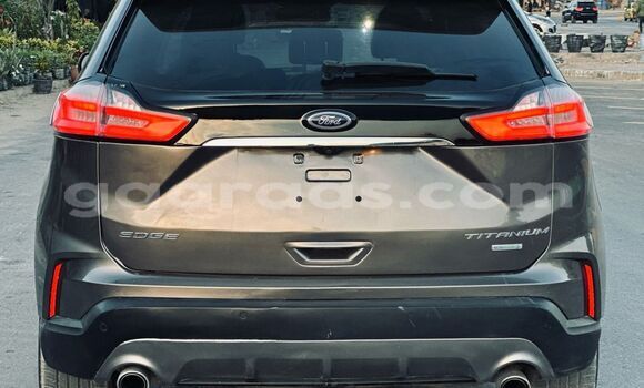 Acheter Import Voiture Ford Edge Noir à Dakar, Dakar Acheter Import Voiture Ford Edge Noir à Dakar, Dakar