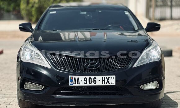 Acheter Import Voiture Hyundai Grandeur Noir à Dakar, Dakar