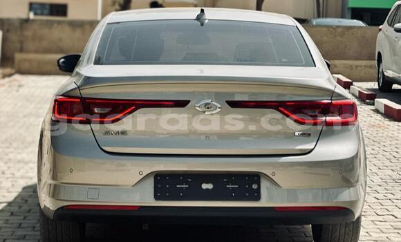 Buy Import Renault Samsung QM6 Silver Car in Dakar in Dakar Buy Import Renault Samsung QM6 Silver Car in Dakar in Dakar