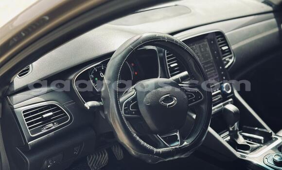 Buy Import Renault Samsung QM6 Silver Car in Dakar in Dakar Buy Import Renault Samsung QM6 Silver Car in Dakar in Dakar