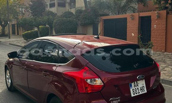 Dieundeu Occasion Ford Focus Red Auto in Dakar in Dakar Dieundeu Occasion Ford Focus Red Auto in Dakar in Dakar