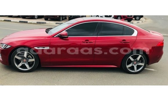 Acheter Import Voiture Jaguar XE Rouge à Import - Dubai, Dakar Acheter Import Voiture Jaguar XE Rouge à Import - Dubai, Dakar