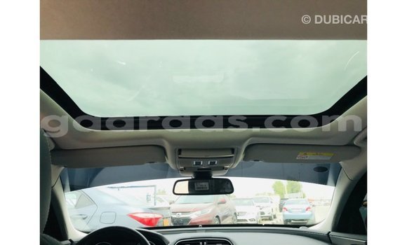 Acheter Import Voiture Jaguar XE Rouge à Import - Dubai, Dakar Acheter Import Voiture Jaguar XE Rouge à Import - Dubai, Dakar