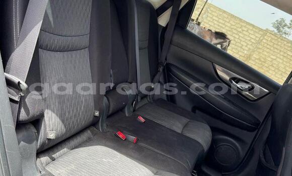 Dieundeu Imported Nissan Rogue Red Auto in Dakar in Dakar Dieundeu Imported Nissan Rogue Red Auto in Dakar in Dakar