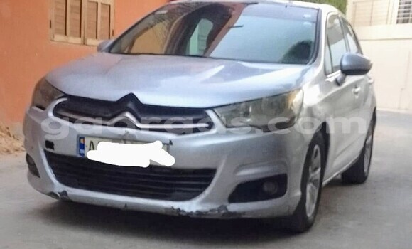 Dieundeu Occasion Citroen C4 Silver Auto in Dakar in Dakar Dieundeu Occasion Citroen C4 Silver Auto in Dakar in Dakar