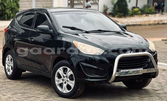 Acheter Occasion Voiture Hyundai Tucson Noir à Rufisque, Dakar Acheter Occasion Voiture Hyundai Tucson Noir à Rufisque, Dakar