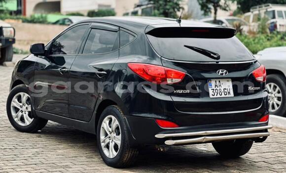 Acheter Occasion Voiture Hyundai Tucson Noir à Rufisque, Dakar Acheter Occasion Voiture Hyundai Tucson Noir à Rufisque, Dakar