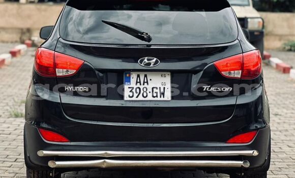 Acheter Occasion Voiture Hyundai Tucson Noir à Rufisque, Dakar Acheter Occasion Voiture Hyundai Tucson Noir à Rufisque, Dakar