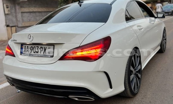 Acheter Occasion Voiture Mercedes‒Benz CLA-klasse Blanc à Dakar, Dakar Acheter Occasion Voiture Mercedes‒Benz CLA-klasse Blanc à Dakar, Dakar