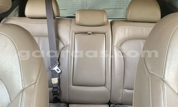 Buy Used Hyundai Tucson Silver Car in Dakar in Dakar Buy Used Hyundai Tucson Silver Car in Dakar in Dakar