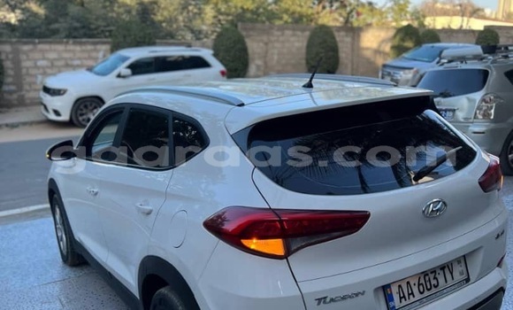 Dieundeu Occasion Hyundai Tucson Blanc Auto in Dakar in Dakar Dieundeu Occasion Hyundai Tucson Blanc Auto in Dakar in Dakar