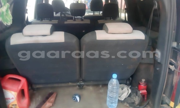 Dieundeu Occasion Renault Logan Beige Auto in Dakar in Dakar Dieundeu Occasion Renault Logan Beige Auto in Dakar in Dakar