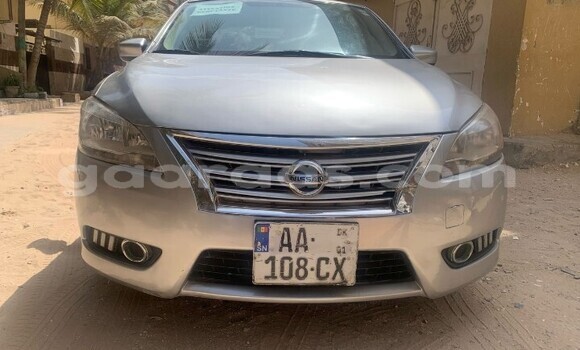 Acheter Occasion Voiture Nissan Sentra Gris à Dakar, Dakar Acheter Occasion Voiture Nissan Sentra Gris à Dakar, Dakar