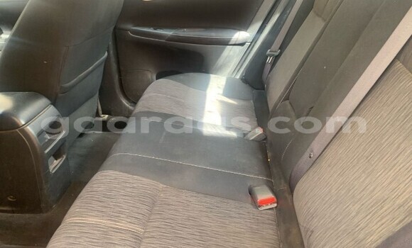 Acheter Occasion Voiture Nissan Sentra Gris à Dakar, Dakar Acheter Occasion Voiture Nissan Sentra Gris à Dakar, Dakar