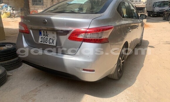 Acheter Occasion Voiture Nissan Sentra Gris à Dakar, Dakar Acheter Occasion Voiture Nissan Sentra Gris à Dakar, Dakar