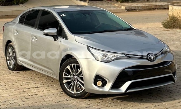 Buy Used Toyota Avensis Silver Car in Dakar in Dakar Buy Used Toyota Avensis Silver Car in Dakar in Dakar