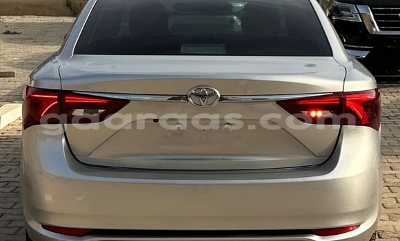 Buy Used Toyota Avensis Silver Car in Dakar in Dakar Buy Used Toyota Avensis Silver Car in Dakar in Dakar