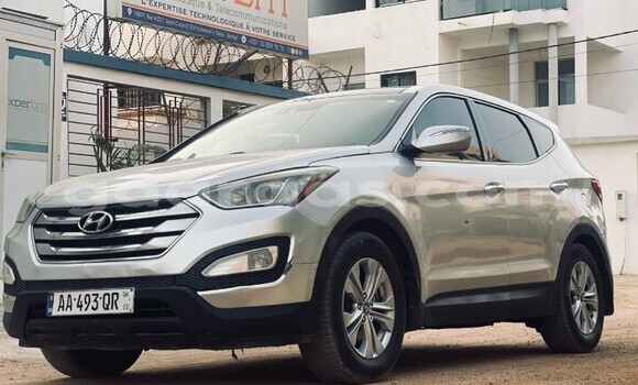 Buy Used Hyundai Santa Fe Silver Car in Dakar in Dakar Buy Used Hyundai Santa Fe Silver Car in Dakar in Dakar