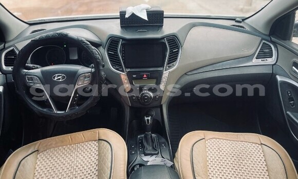 Buy Used Hyundai Santa Fe Silver Car in Dakar in Dakar Buy Used Hyundai Santa Fe Silver Car in Dakar in Dakar