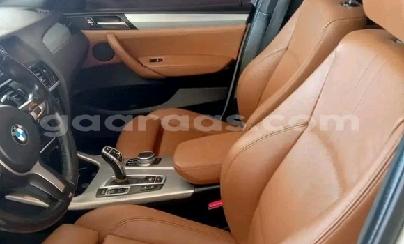 Dieundeu Occasion BMW X3 White Auto in Dakar in Dakar Dieundeu Occasion BMW X3 White Auto in Dakar in Dakar