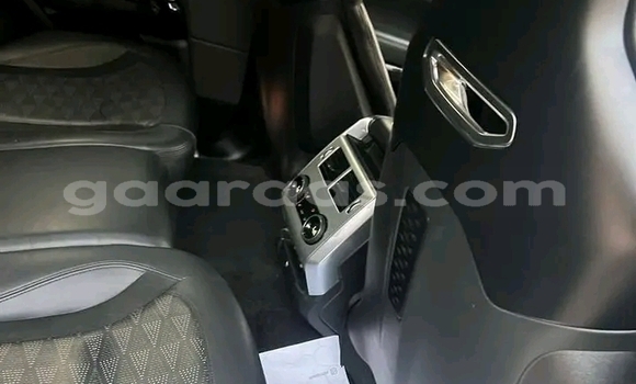 Dieundeu Occasion Range Rover Range Rover Black Auto in Dakar in Dakar