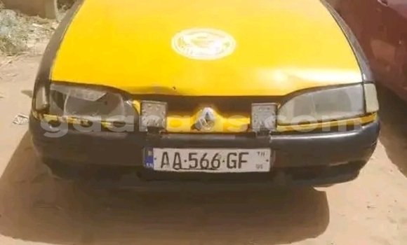 Dieundeu Occasion Renault 19 Other Auto in Dakar in Dakar Dieundeu Occasion Renault 19 Other Auto in Dakar in Dakar