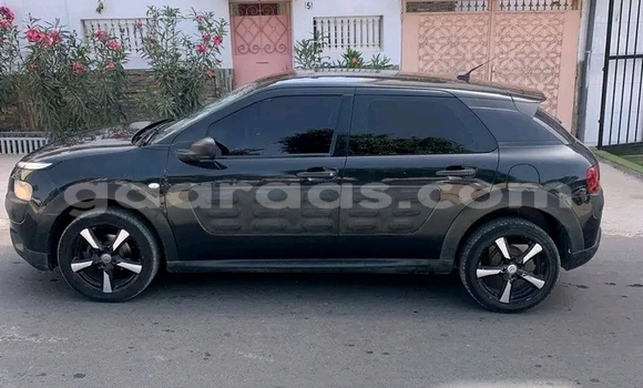 Dieundeu Occasion Citroen C4 Black Auto in Dakar in Dakar Dieundeu Occasion Citroen C4 Black Auto in Dakar in Dakar