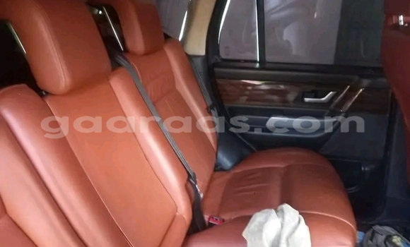 Dieundeu Occasion Range Rover Range Rover Black Auto in Dakar in Dakar Dieundeu Occasion Range Rover Range Rover Black Auto in Dakar in Dakar