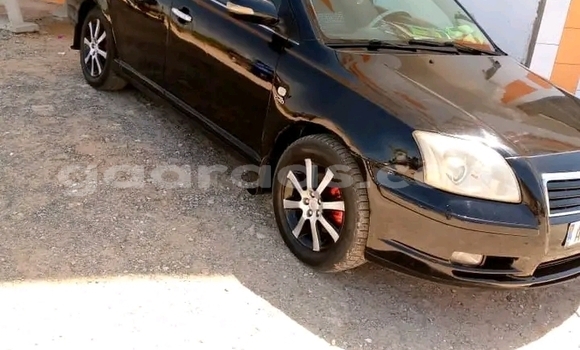 Buy Used Toyota Avensis Black Car in Dakar in Dakar