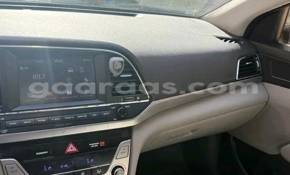 Buy Used Hyundai Elantra Black Car in Dakar in Dakar Buy Used Hyundai Elantra Black Car in Dakar in Dakar