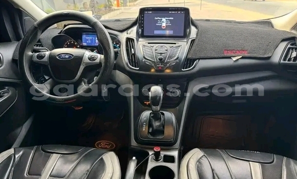 Dieundeu Occasion Ford Escape Black Auto in Dakar in Dakar Dieundeu Occasion Ford Escape Black Auto in Dakar in Dakar