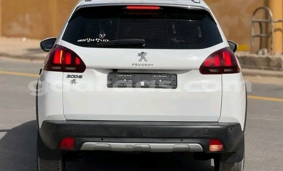 Dieundeu Occasion Peugeot 2008 Blanc Auto in Dakar in Dakar Dieundeu Occasion Peugeot 2008 Blanc Auto in Dakar in Dakar