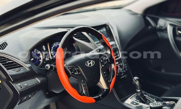 Dieundeu Imported Hyundai Grandeur Black Auto in Dakar in Dakar Dieundeu Imported Hyundai Grandeur Black Auto in Dakar in Dakar