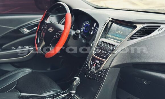 Dieundeu Imported Hyundai Grandeur Black Auto in Dakar in Dakar Dieundeu Imported Hyundai Grandeur Black Auto in Dakar in Dakar