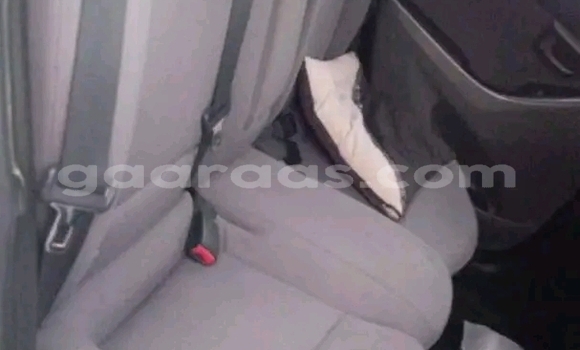 Dieundeu Occasion Hyundai Elantra White Auto in Dakar in Dakar Dieundeu Occasion Hyundai Elantra White Auto in Dakar in Dakar