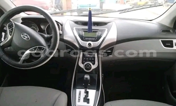 Dieundeu Occasion Hyundai Elantra White Auto in Dakar in Dakar Dieundeu Occasion Hyundai Elantra White Auto in Dakar in Dakar